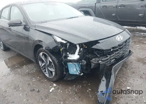 2022 Hyundai Elantra Sel z USA, uszkodzony, nr VIN 5NPLN4AG4NH069978